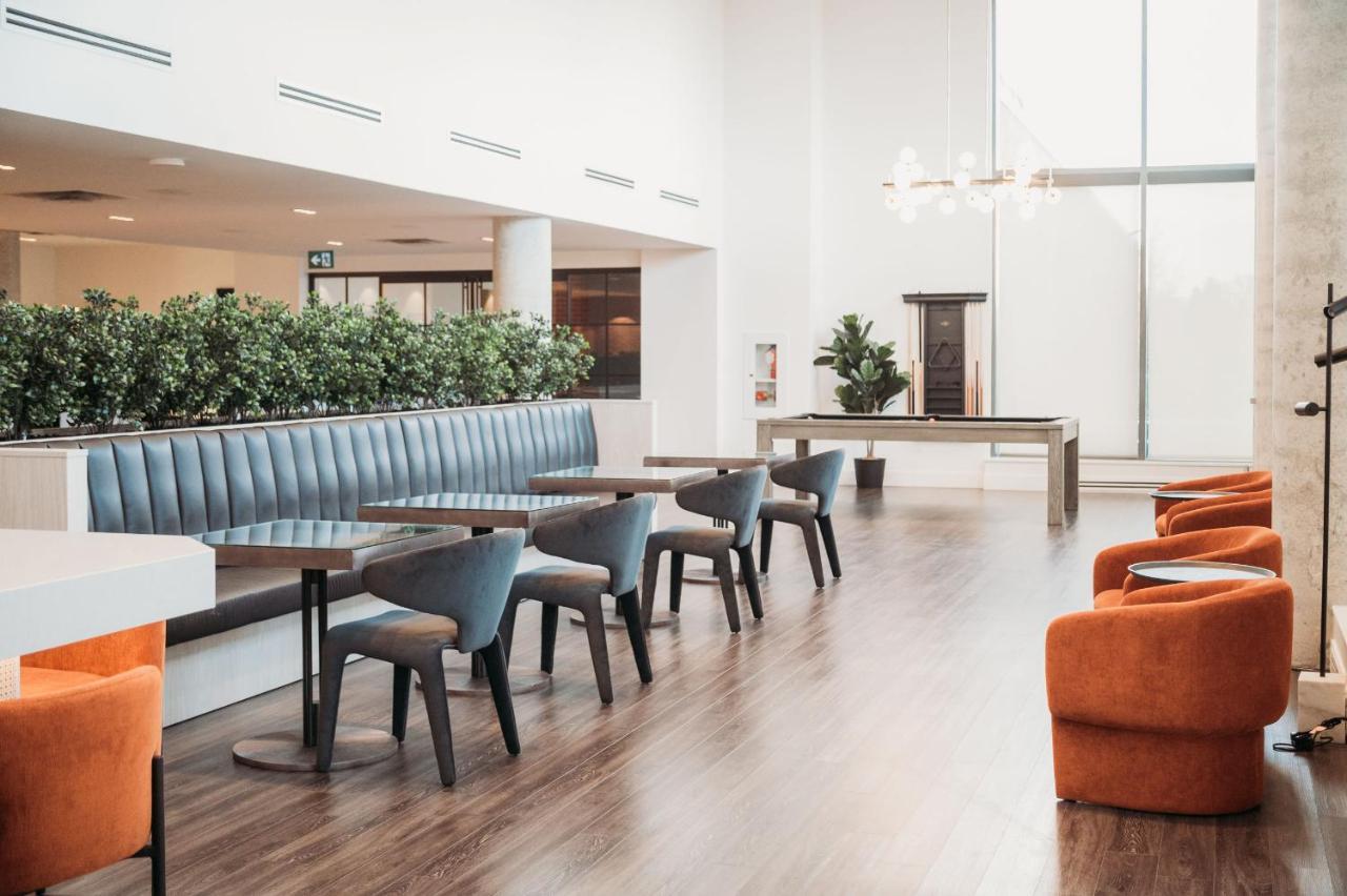 The Union B24 Aparthotel Kitchener Exterior photo